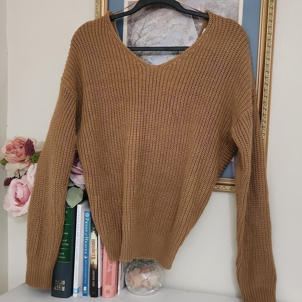 Chunky knit Back Wrap Scrunch Sweater High Low Size M Fashion Nova - Picture 7 of 9